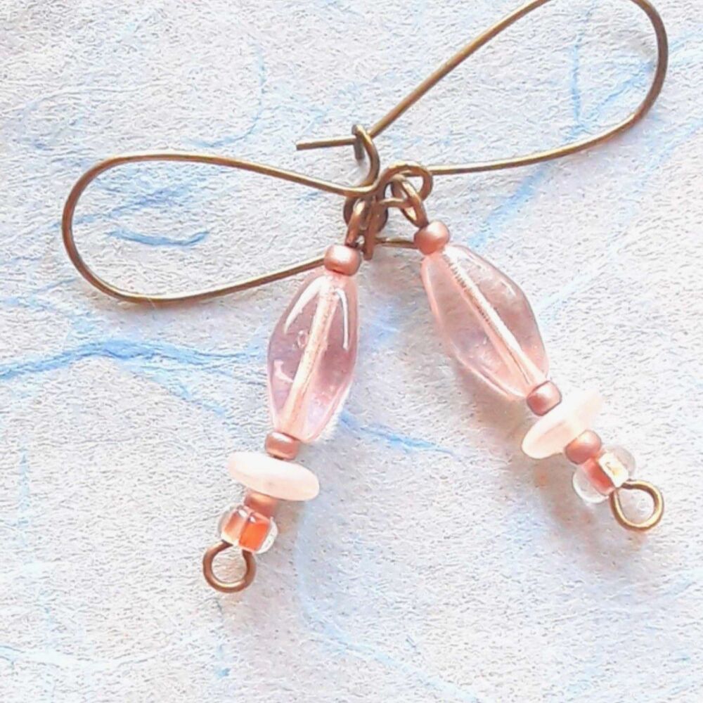 Pink Glass Antique.Bronze Semi-hoops Hidden Meaning earrings Extra Celesti  467■